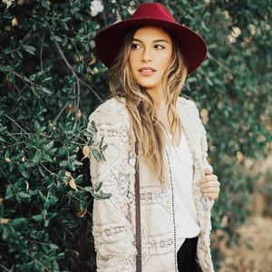 Chic Embroidered Plush Jacket